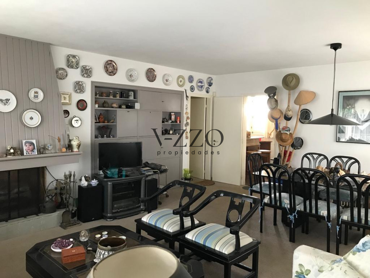 Casa ID.533/casa-en-barrio-Cantegril-punta-del-este- - casa en barrio Cantegril punta del este 