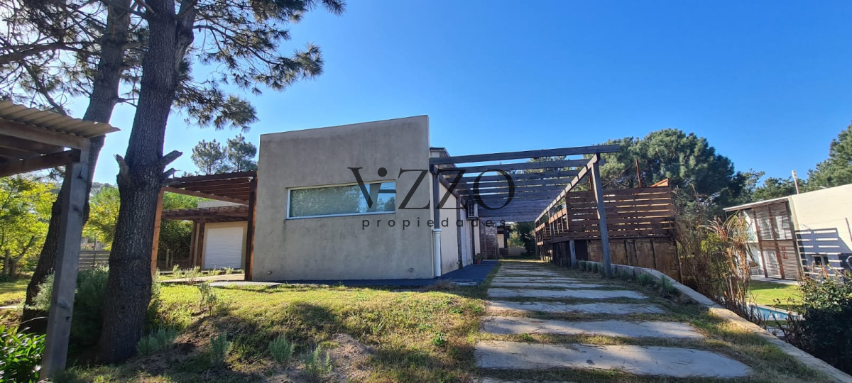 Casa ID.469/oportunidad-a-metros-del-mar-en-tio-tom- - oportunidad a metros del mar en tio tom 
