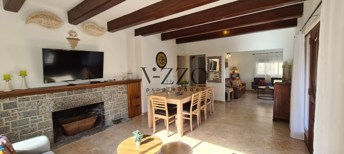 Casa ID.447/Casa-en-peninsula-en-venta- - Casa en peninsula en venta 