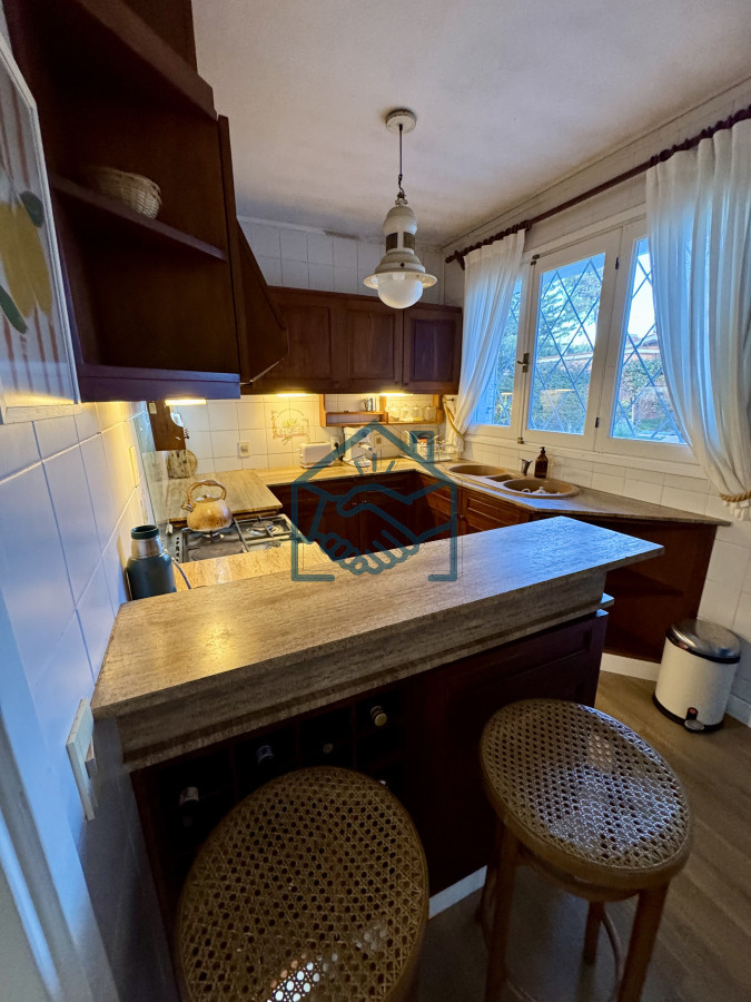 Casa ID.533/casa-en-barrio-Cantegril-punta-del-este- - casa en barrio Cantegril punta del este 