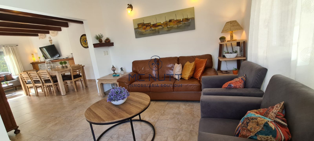 Casa ID.583/ - Casa en peninsula en venta 