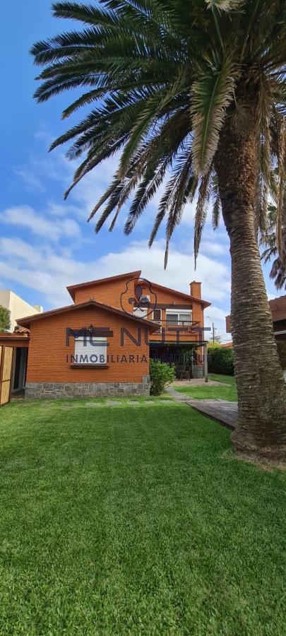 Casa ID.583/ - Casa en peninsula en venta 