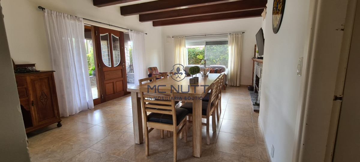 Casa ID.583/ - Casa en peninsula en venta 