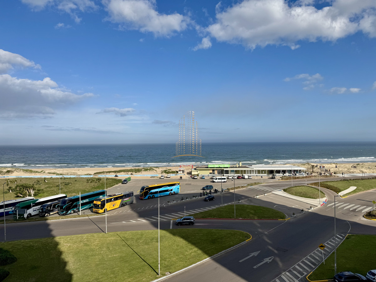 Apartamento ID.988 - Apartamento en Alquiler frente al mar full amenities , Punta del Este