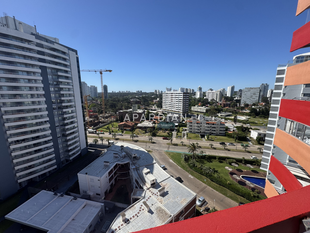 Apartamento ID.21099153 - GRAN APTO EN TORRE CON SERVICIOS