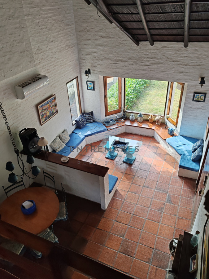 Casa ID.544 - BAJÓ DE PRECIO!!!!!!!Hermosa casa en venta con piscina en punta del este 