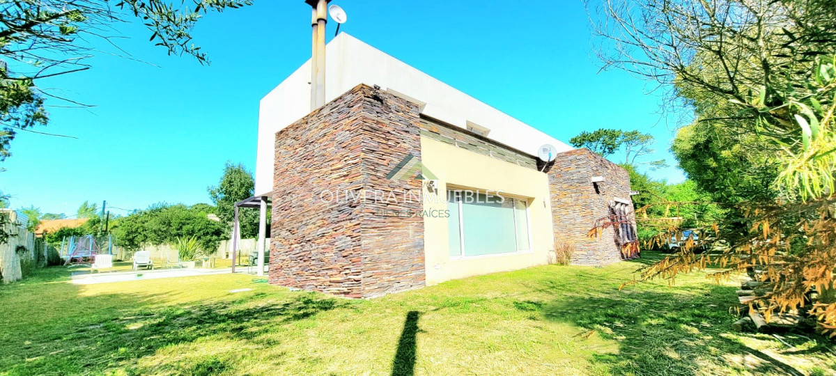 Casa ID.8933 - Alquiler de temporada 2023