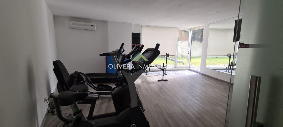 Apartamento ID.12127 - APARTAMENTO EN OPORTUNIDAD!!!  A METROS DEL MAR 