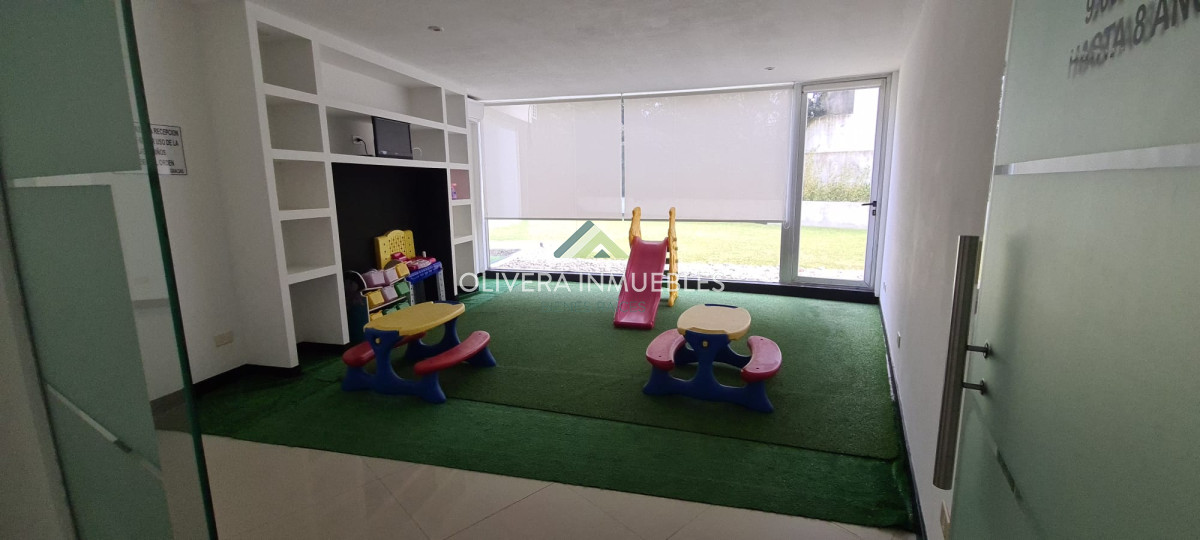 Apartamento ID.12127 - APARTAMENTO EN OPORTUNIDAD!!!  A METROS DEL MAR 