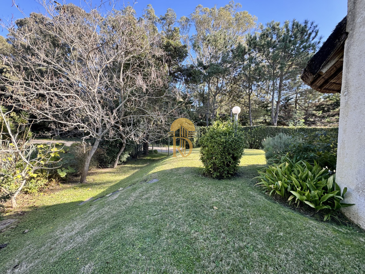 Casa en venta en brava a escasos metros del mar -id-74-27