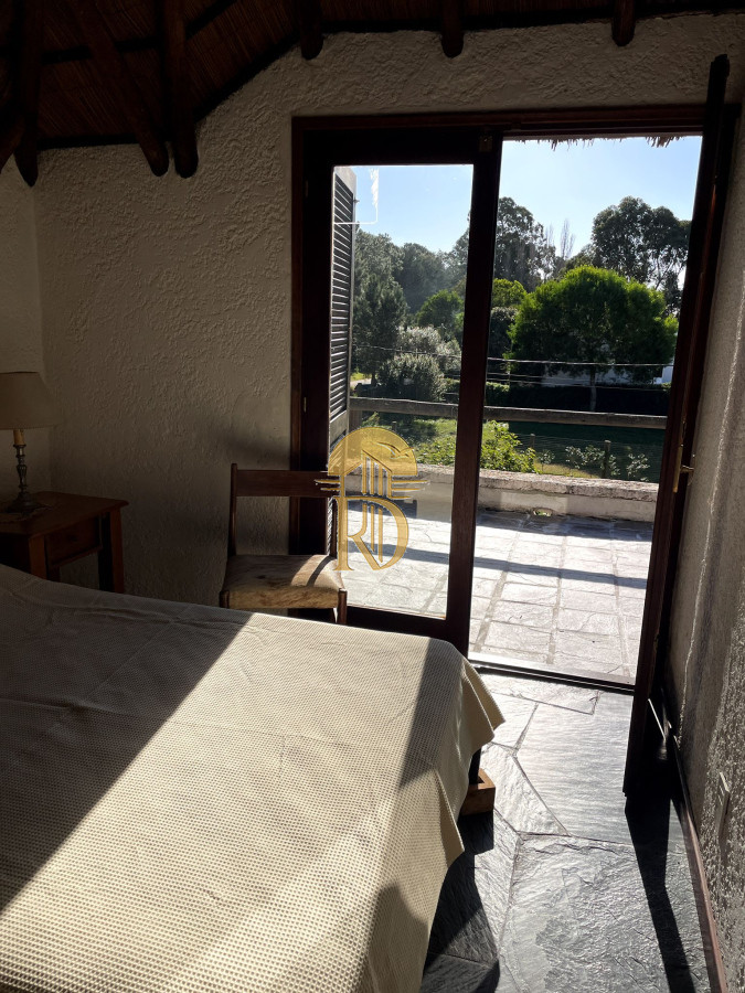Casa en venta en brava a escasos metros del mar -id-74-18