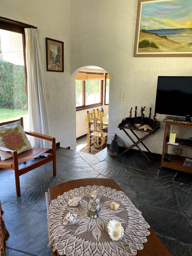 Casa en venta en brava a escasos metros del mar -id-74-5