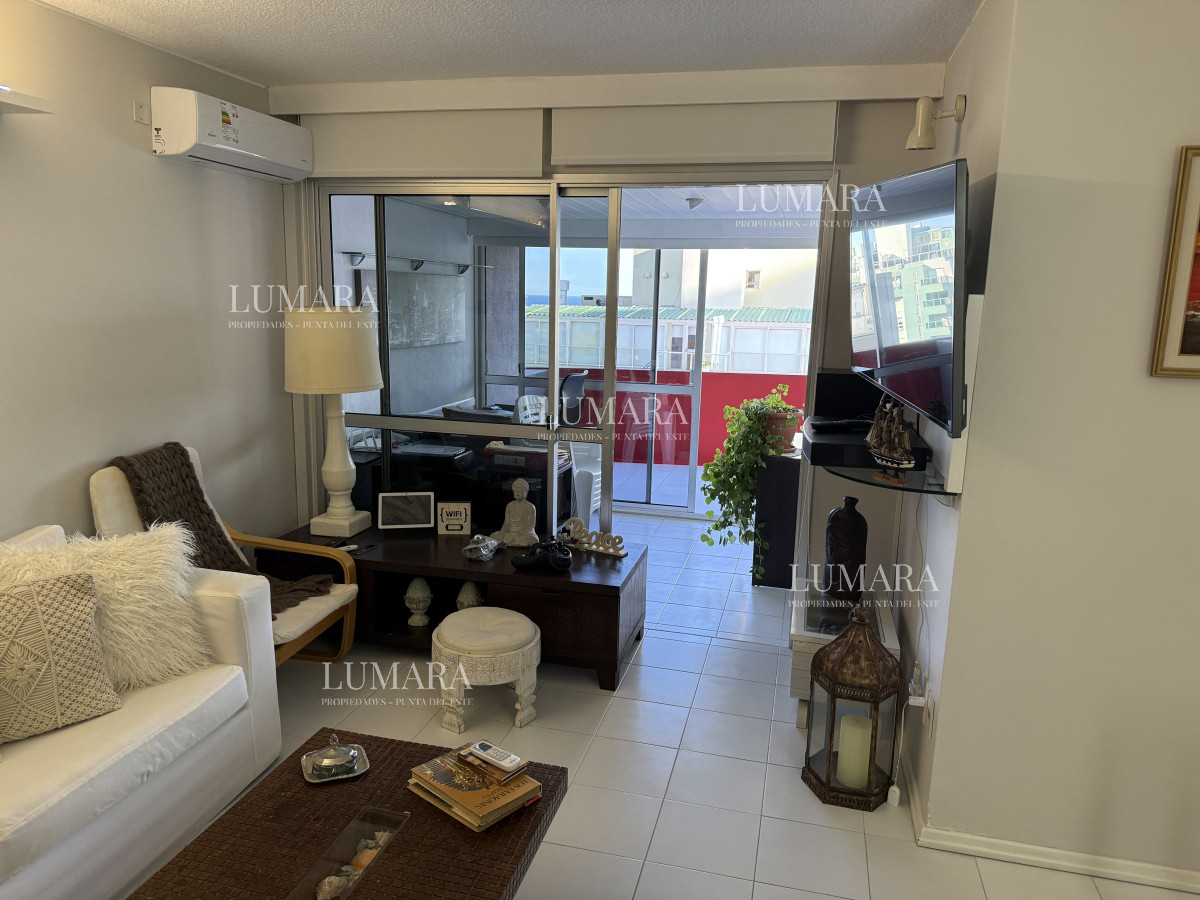 Apartamento ID.2650 - Increible unidad en venta a pasos del mar