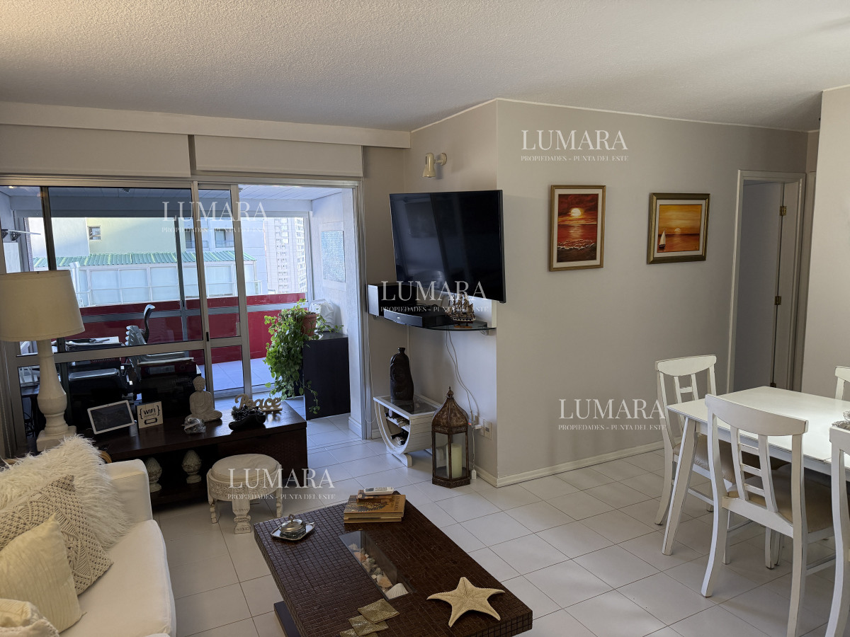 Apartamento ID.2650 - Increible unidad en venta a pasos del mar