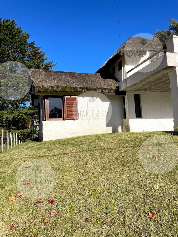 Casa ID.665 - Casa en alquiler en brava a escasos metros del mar 