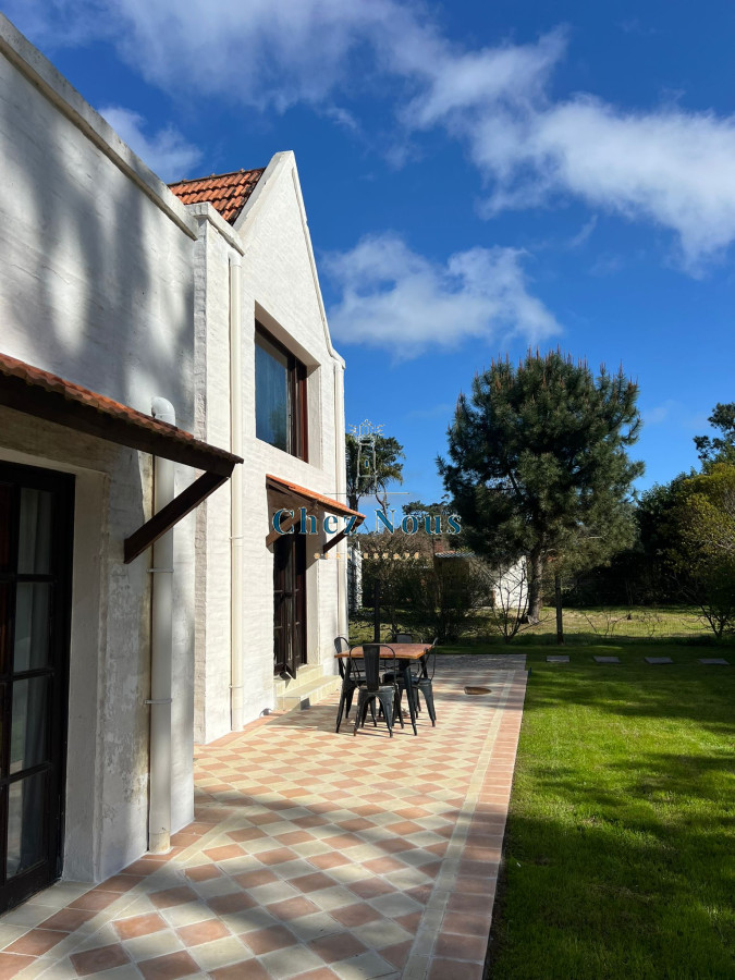 Casa ID.455 - alquiler en un entorno tranquilo