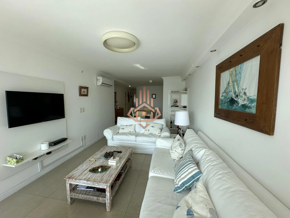 En venta hermoso apartamento con vista al mar - Foto 4