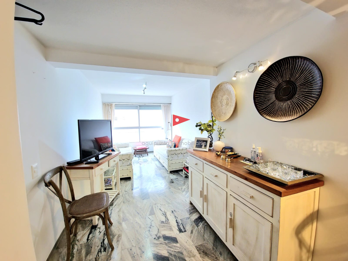 Apartamento ID.222 - Apartamento en venta península OPORTUNIDAD!! 