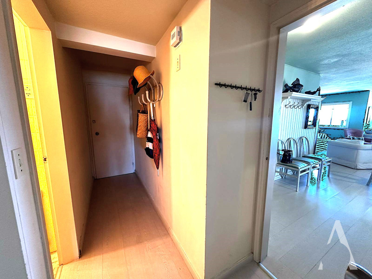 Apartamento ID.41 - VAN GOGH - 3 DORM