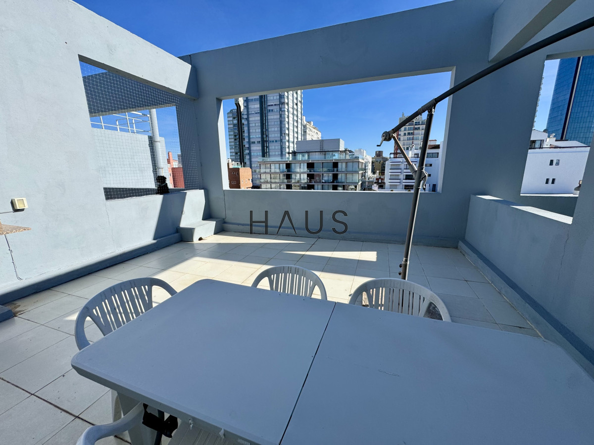 Apartamento ID.113 - Apartamento en venta en peninsula con parrillero propio 