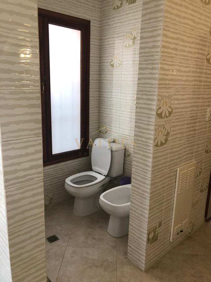 Casa ID.1108 - casa en excelente lugar 