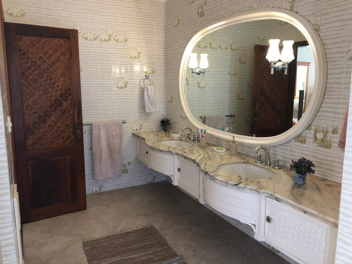 Casa ID.1108 - casa en excelente lugar 