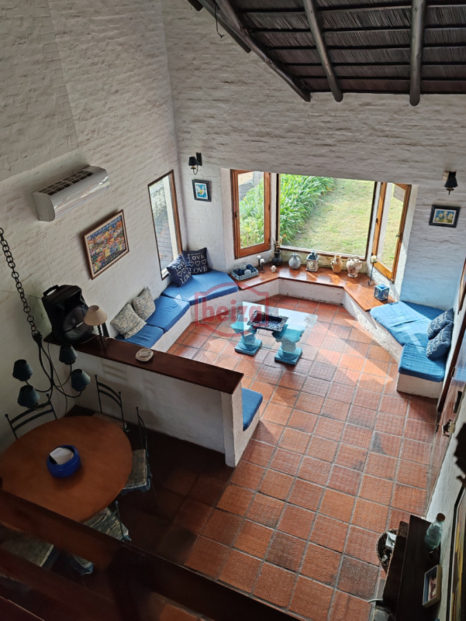 Casa ID.167281/Casa-de-3-Dormitorios-y-2-Baños-en-Parque-Burnett - BAJÓ DE PRECIO!! Hermosa casa en venta con piscina en punta del este 