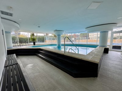 Apartamento en venta con vista al mar y buena entrada de sol 