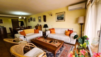 Apartamento en Roosevelt, 3 dormitorios *