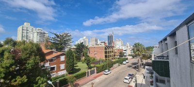 Apartamento en calle 18 en venta 