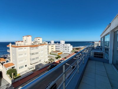 Hermoso pent house con barbacoa propia