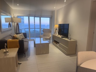 Apartamento totalmente reciclado ubicado a pasos del mar 