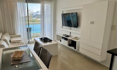 Hermosa unidad en venta a pasos del mar