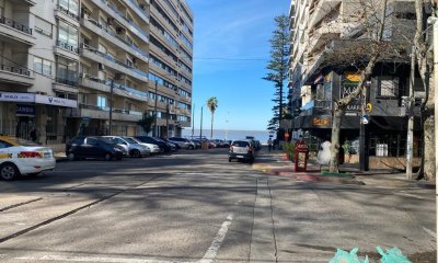 En venta a una cuadra de la playa, se vende con buena renta