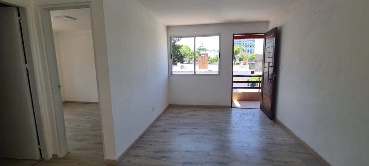 Apartamento en OPORTUNIDAD!! 