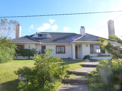 casa para comprar  en pinares.