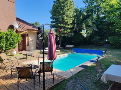 Casa en Bo. Cordoba, 4 dormitorios 