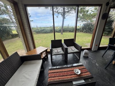 Hermosa casa en alquiler con vista al mar 