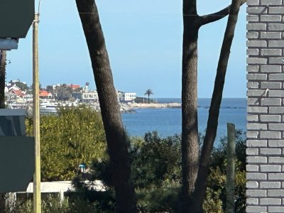 A METROS DEL MAR - NO SE LO PIERDA