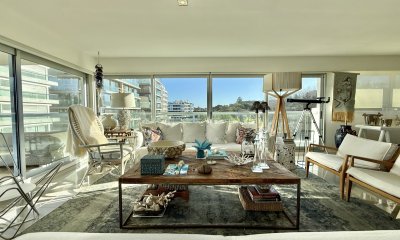 EXCLUSIVO APARAMENTO EN PRIMERA LINEA PLAYA BRAVA COMPLEJO SILENTE 3 DORMITORIOS EN SUITE MAS SERVICIO