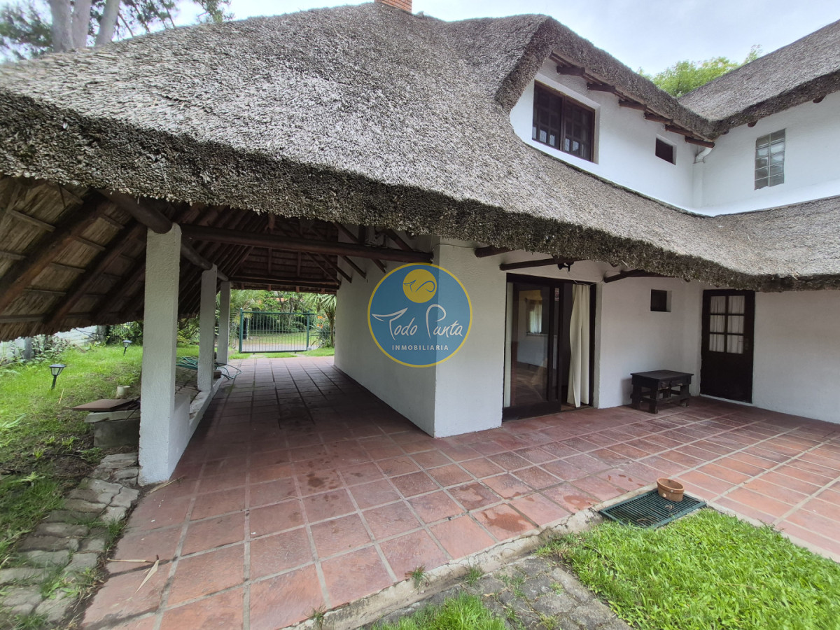 Miniatura de Casa de 4 dormitorios en Pinares, Punta del Este | Todo Punta