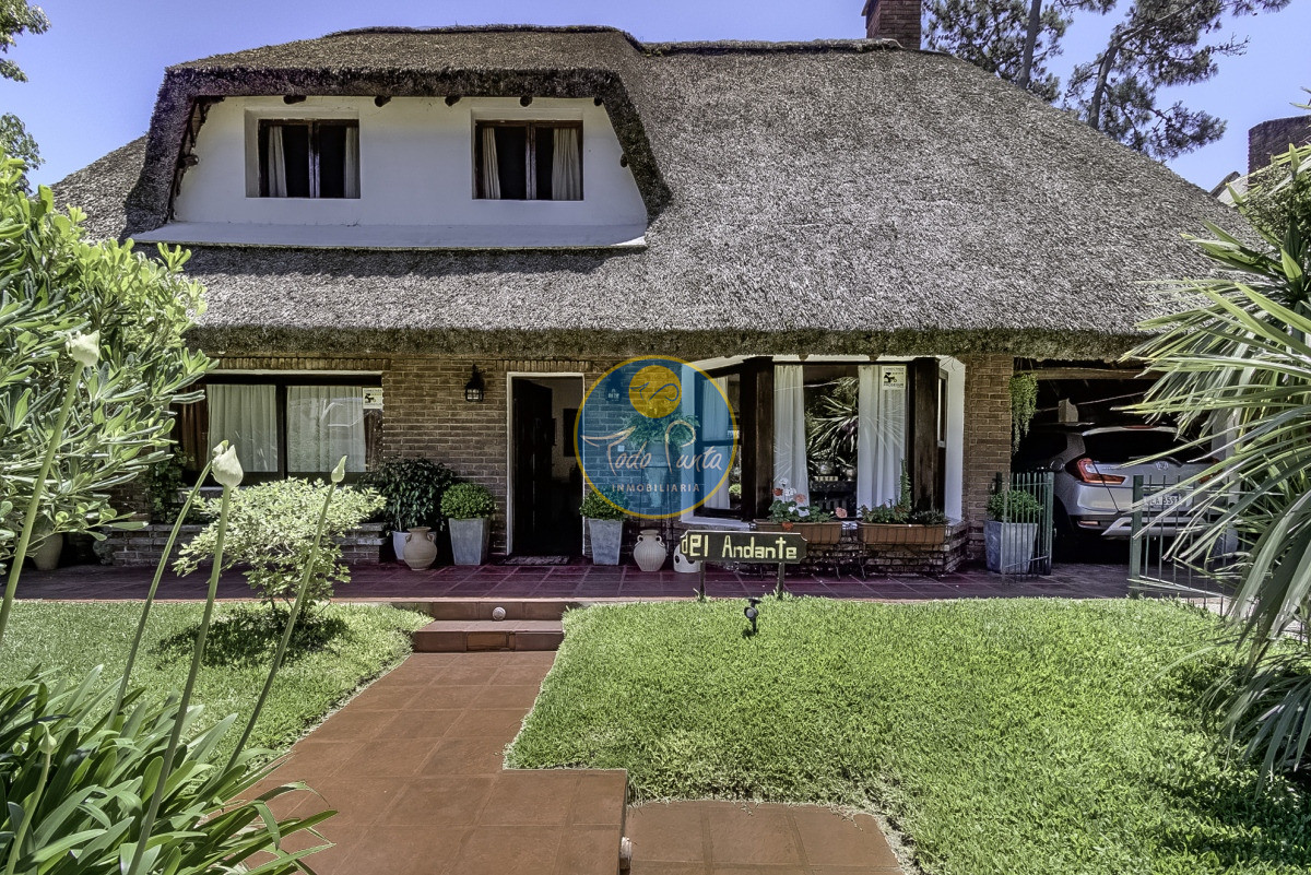 Miniatura de Casa de 4 dormitorios en Pinares, Punta del Este | Todo Punta
