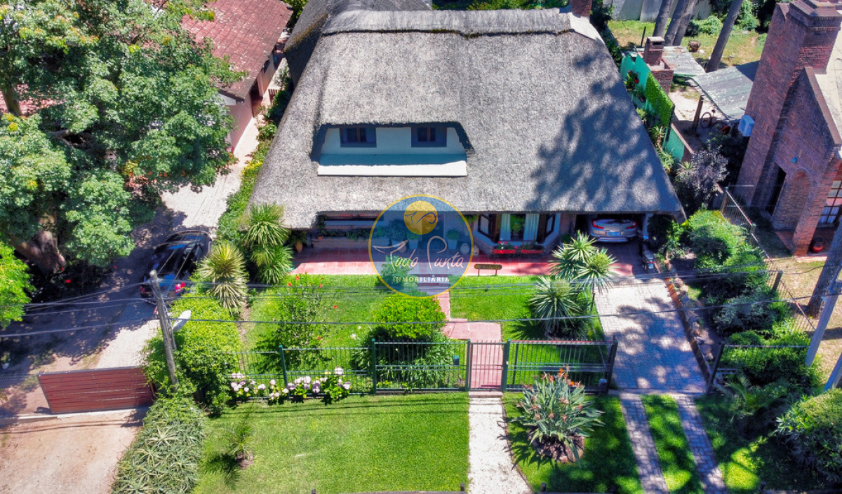 Miniatura de Casa de 4 dormitorios en Pinares, Punta del Este | Todo Punta