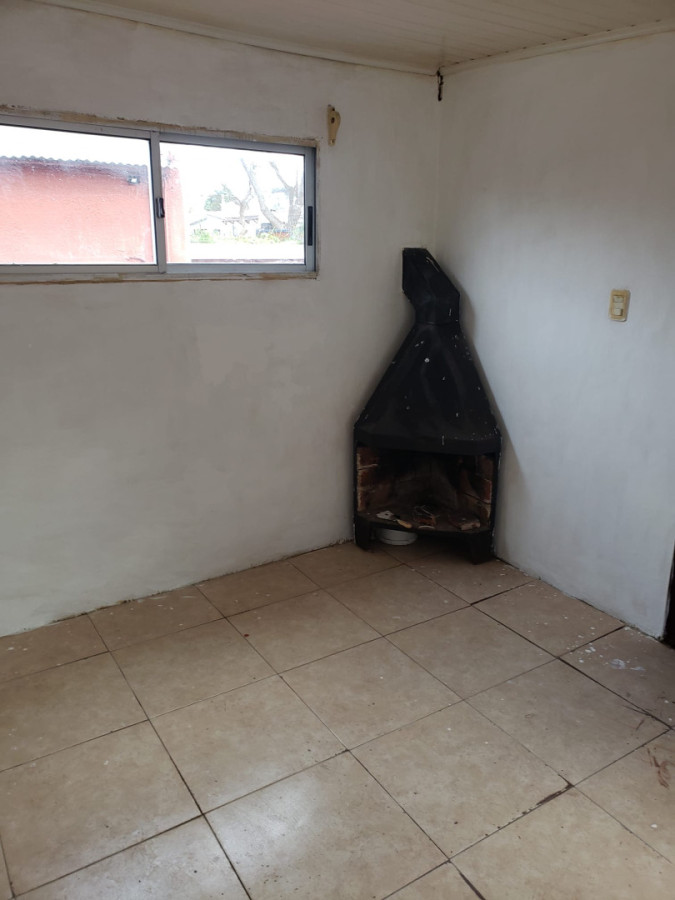 Casa ID.307 - CONJUNTO DE CASA Y APTOS. EN VENTA, CON RENTA