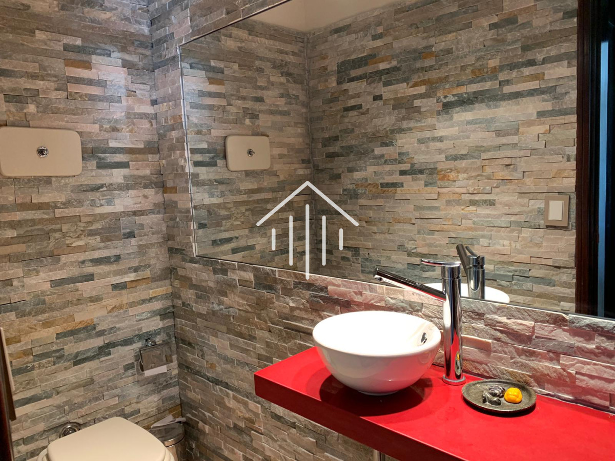 Casa ID.8 - ALQUILER Y VENTA DE CASA PUNTA DEL ESTE, zona LUGANO