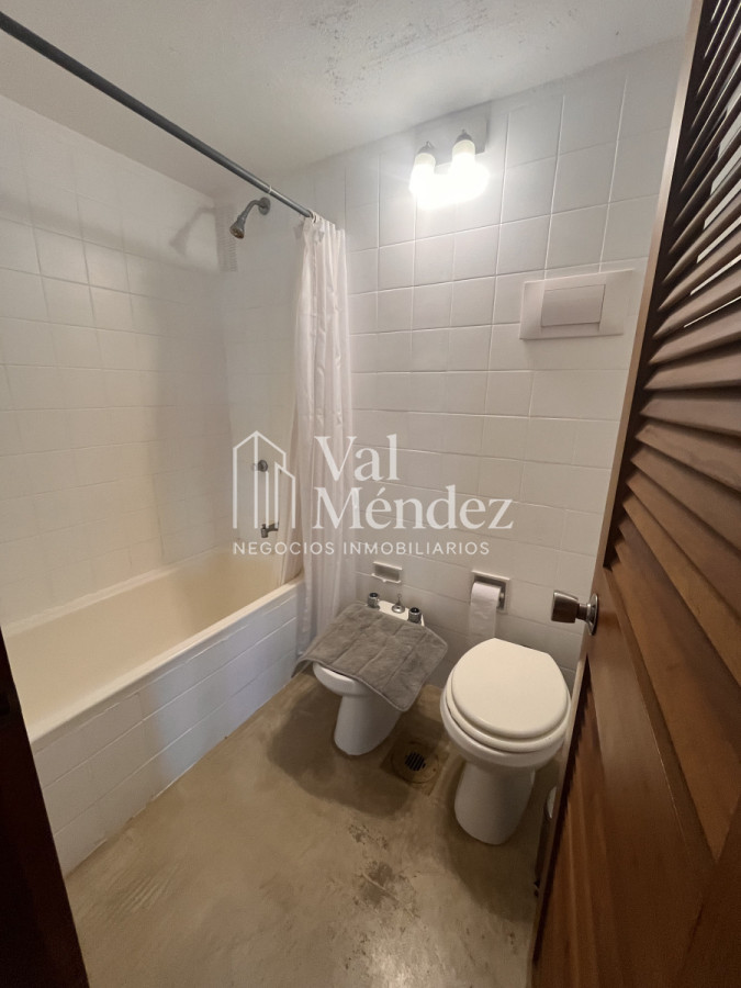 Apartamento ID.10 - ALQUILER DE APARTAMENTO EN PUNTA DEL ESTE ANUAL O TEMPORAL