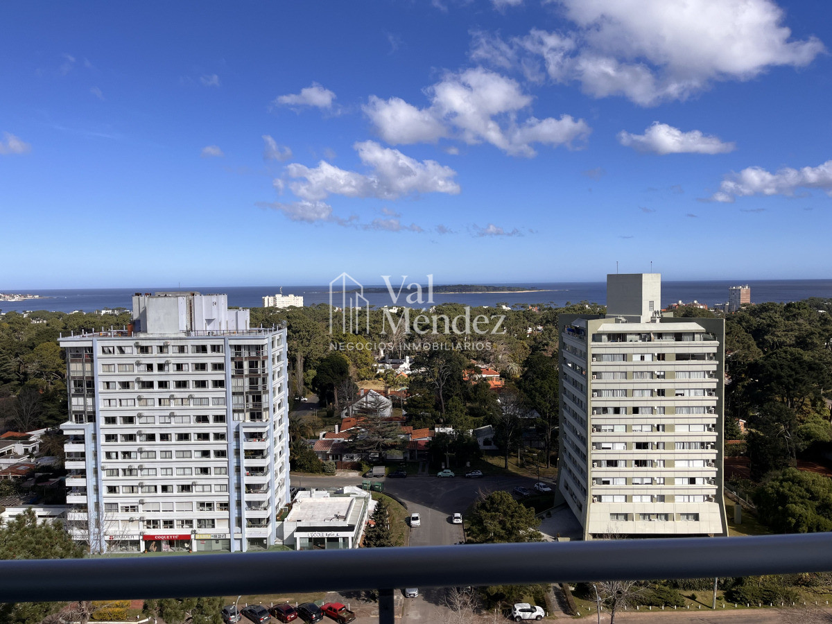 Apartamento ID.3810 - ALQUILER DE APARTAMENTO EN PUNTA DEL ESTE 