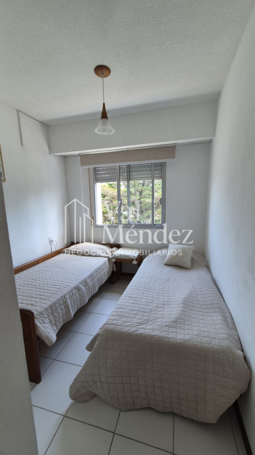 Apartamento ID.41 - Apartamento en alquiler 2 dorm PUNTA DEL ESTE zona AIDY GRILL