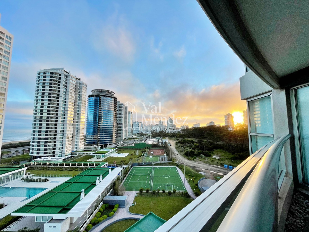 Apartamento ID.1466 - Apto en Torre Look en alquiler de temporada - PUNTA DEL ESTE zona BRAVA