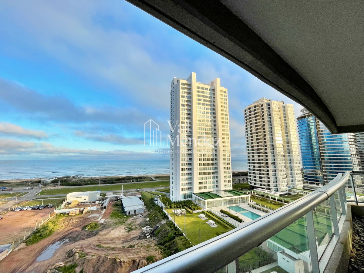 Apartamento ID.1466 - Apto en Torre Look en alquiler de temporada - PUNTA DEL ESTE zona BRAVA